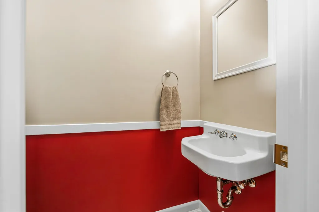 1131 Coolidge Avenue Kalamazoo Charter Township MI 49006