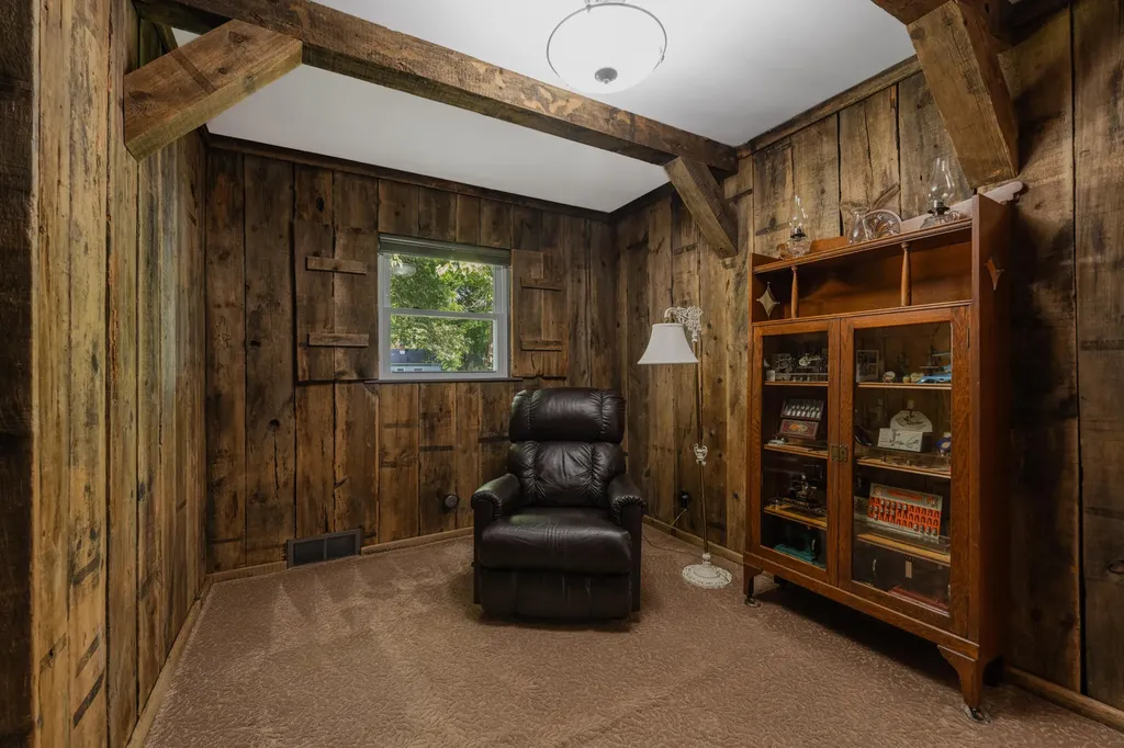 1131 Coolidge Avenue Kalamazoo Charter Township MI 49006