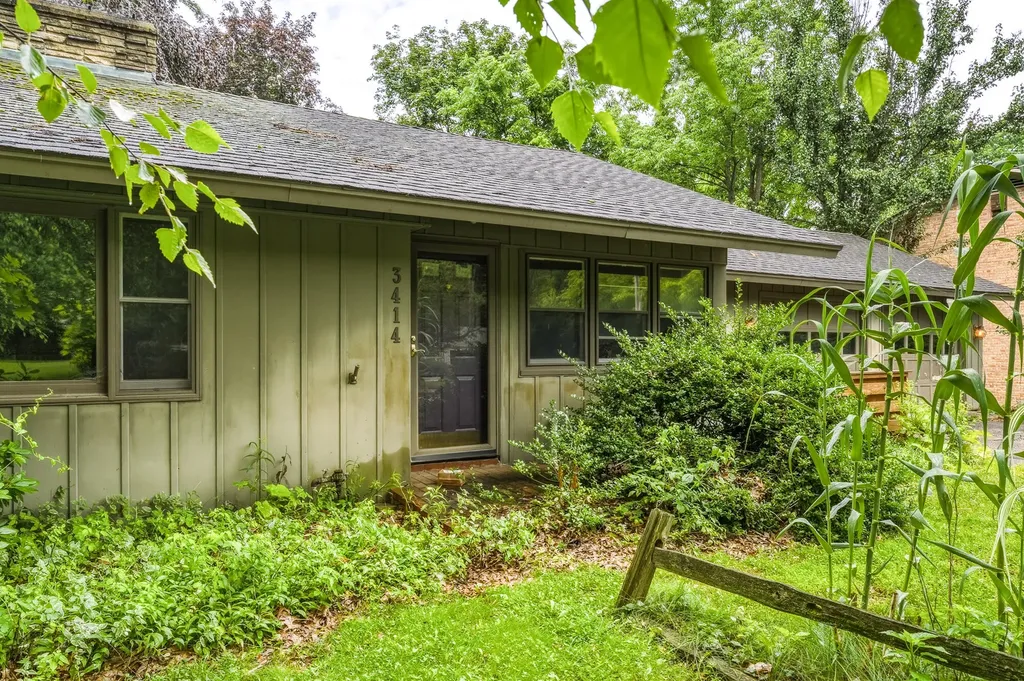 3414 Old Colony Road Kalamazoo City MI 49008