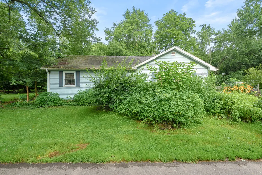 174 Homer Street Comstock Charter Township MI 49048