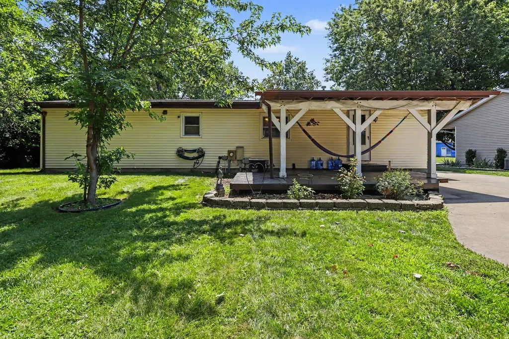 1005 S Ohio Court Sturgis City MI 49091