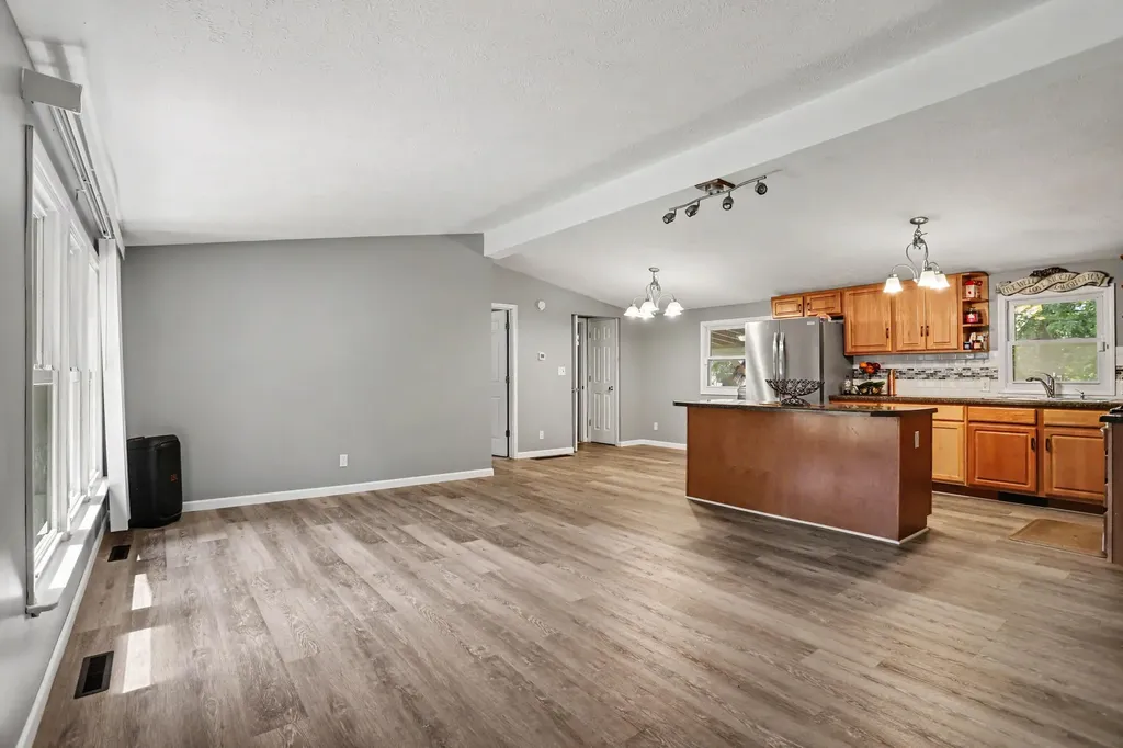 1005 S Ohio Court Sturgis City MI 49091