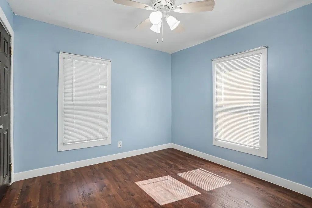 924 Denner Street Kalamazoo City MI 49006