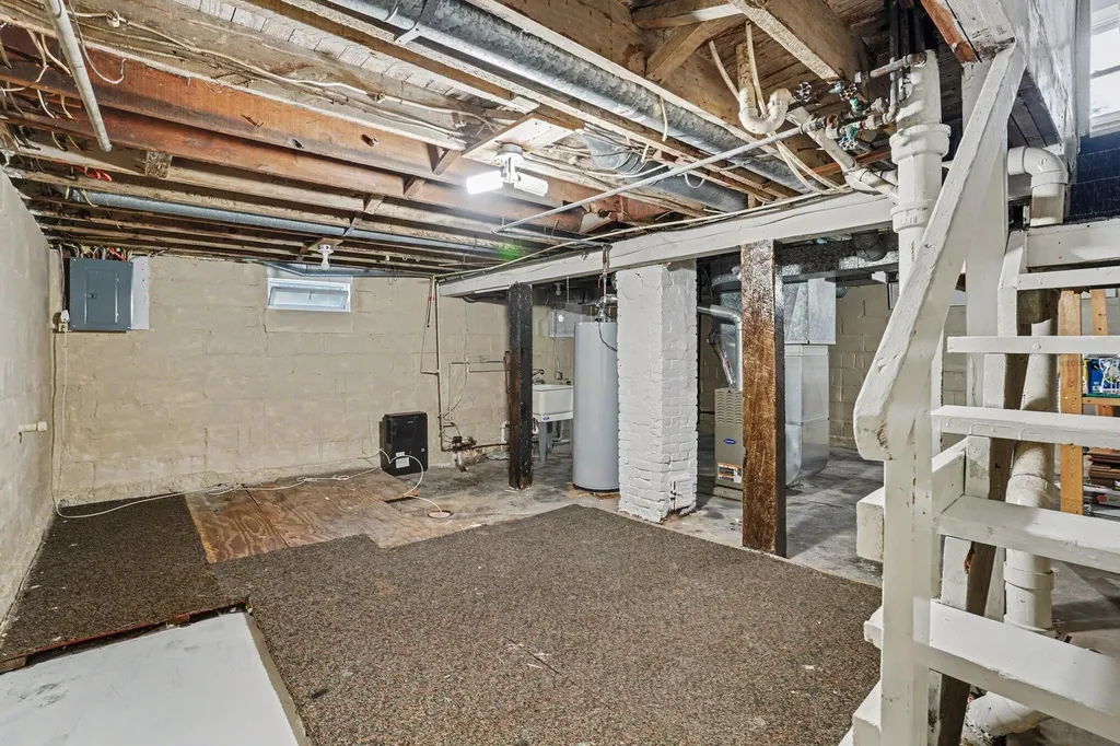 924 Denner Street Kalamazoo City MI 49006