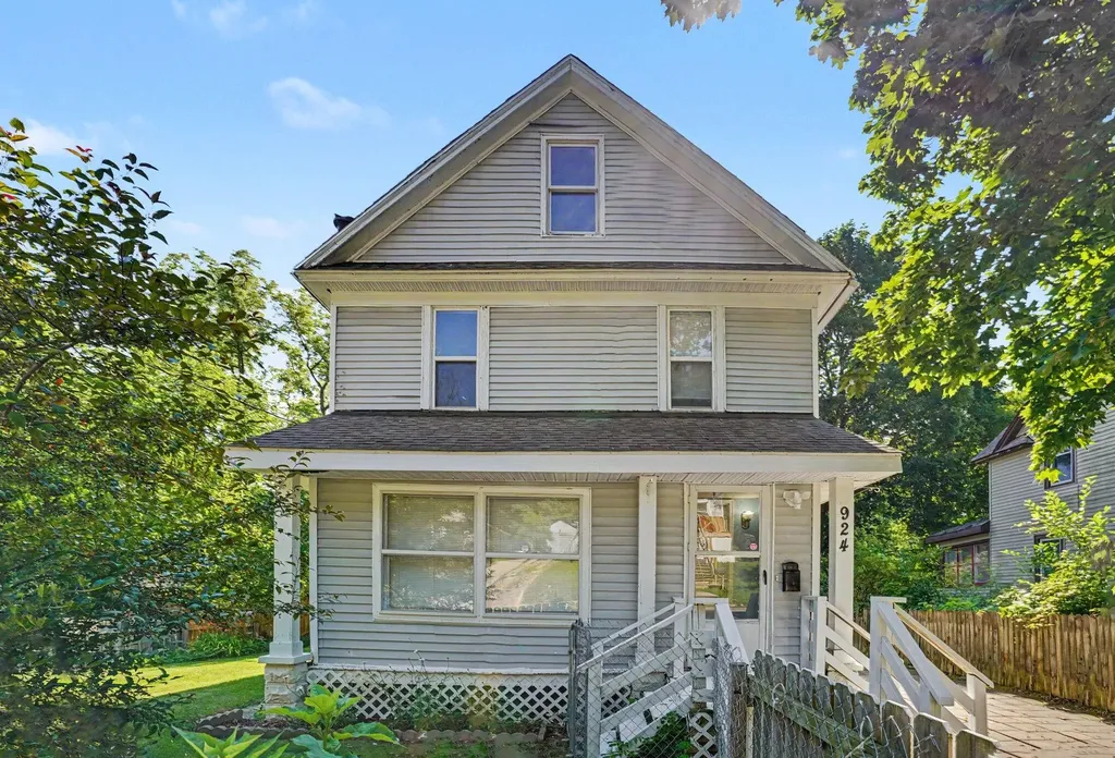 924 Denner Street Kalamazoo City MI 49006