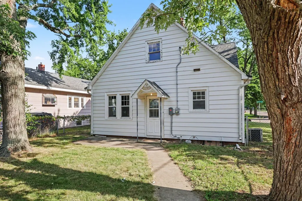 191 W Bidwell Street Battle Creek City MI 49015