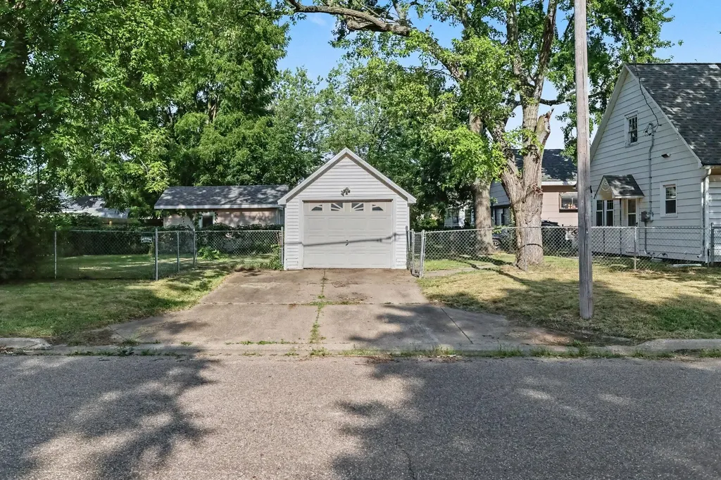 191 W Bidwell Street Battle Creek City MI 49015
