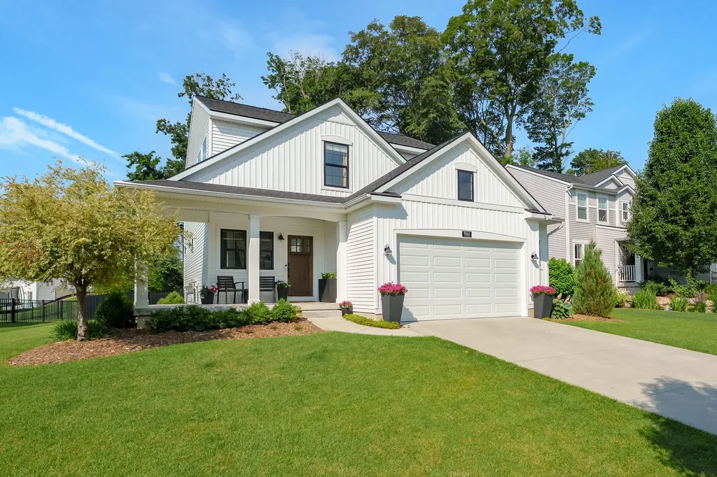 7901 Carlisle Crossings Boulevard SW Byron Township MI 49315
