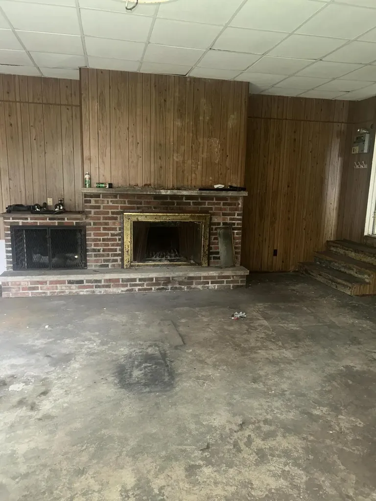 827 Golden Avenue Emmett Charter Township MI 49014
