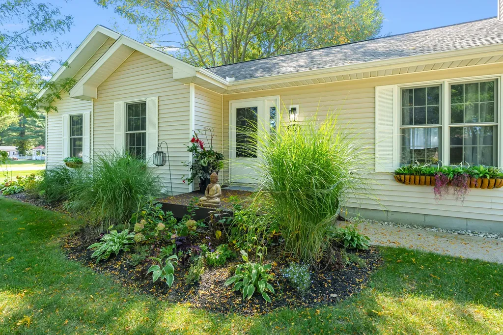 68325 Riverview Drive Geneva Township MI 49090