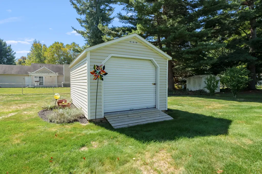 68325 Riverview Drive Geneva Township MI 49090