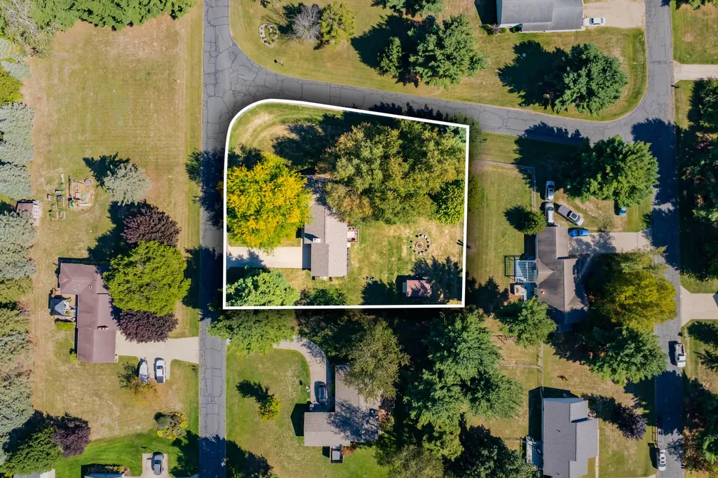 68325 Riverview Drive Geneva Township MI 49090