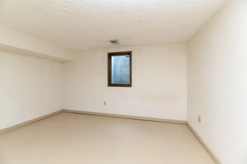 5727 W Q Avenue Texas Charter Township MI 49009