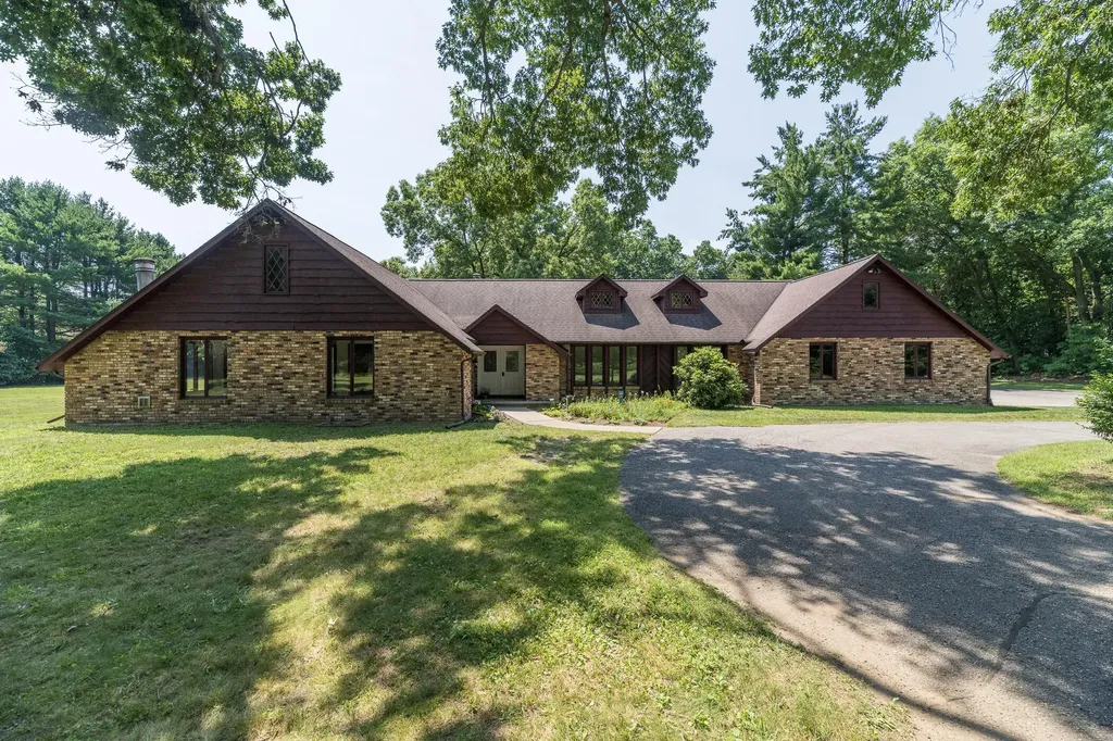 5727 W Q Avenue Texas Charter Township MI 49009
