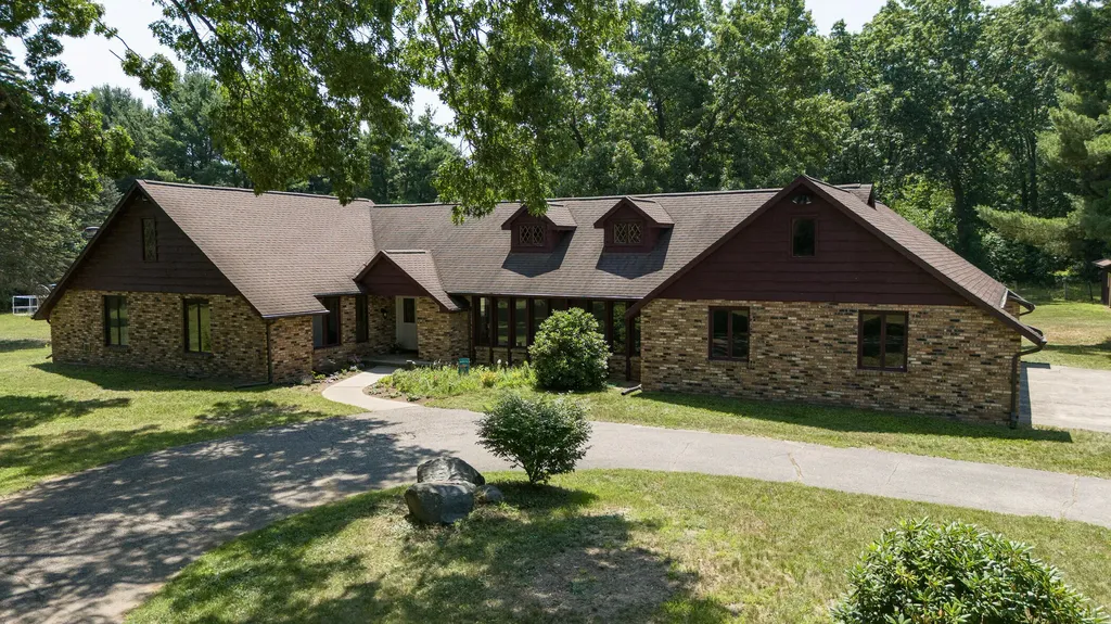 5727 W Q Avenue Texas Charter Township MI 49009