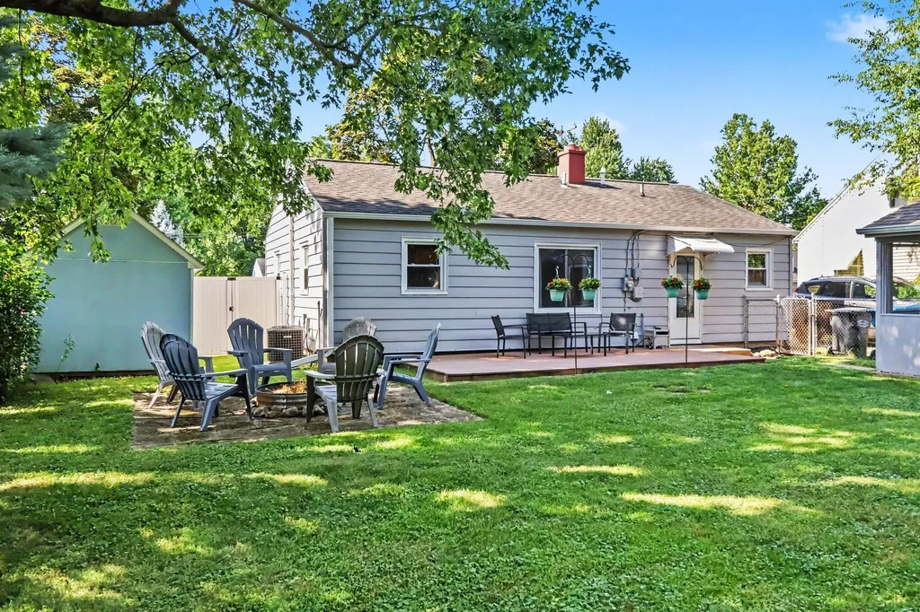 2225 Southern Avenue Kalamazoo City MI 49001