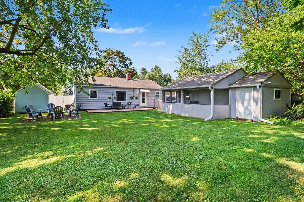 2225 Southern Avenue Kalamazoo City MI 49001