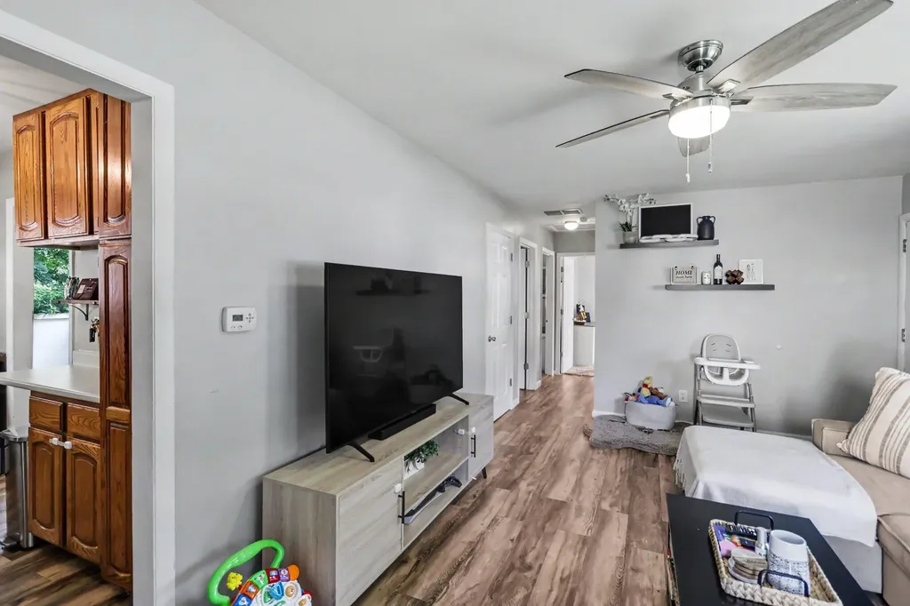 2225 Southern Avenue Kalamazoo City MI 49001