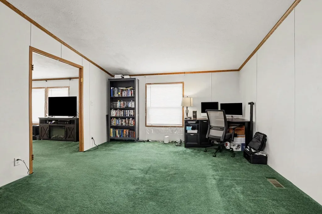 15690 Madron Lake Road Buchanan Township MI 49107