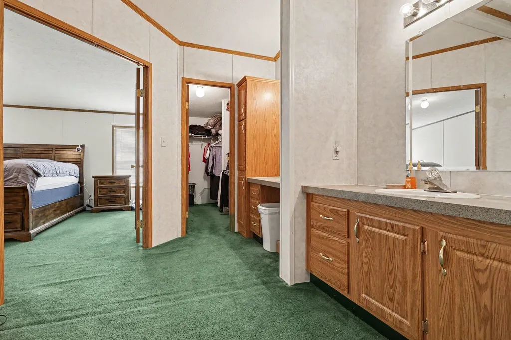 15690 Madron Lake Road Buchanan Township MI 49107