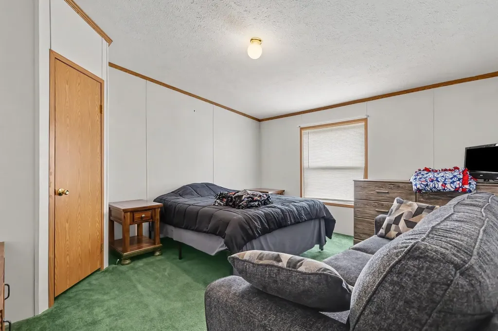 15690 Madron Lake Road Buchanan Township MI 49107