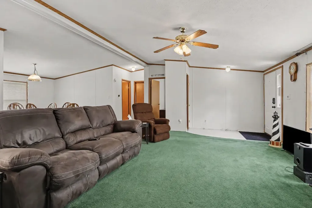 15690 Madron Lake Road Buchanan Township MI 49107