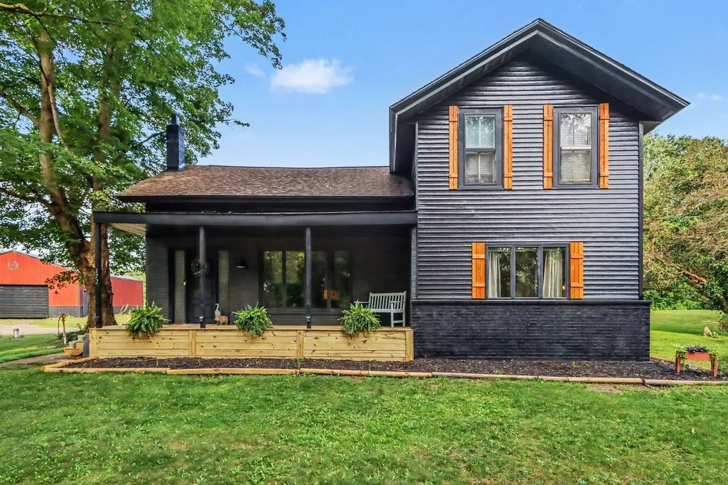 172 26th Street Trowbridge Township MI 49010