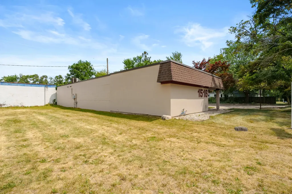 1516 Trimble Avenue Kalamazoo Charter Township MI 49048