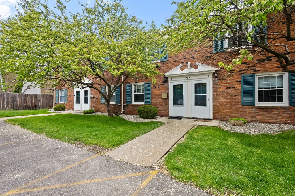 707 Garland Circle Kalamazoo City MI 49008