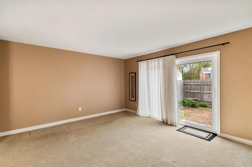 707 Garland Circle Kalamazoo City MI 49008