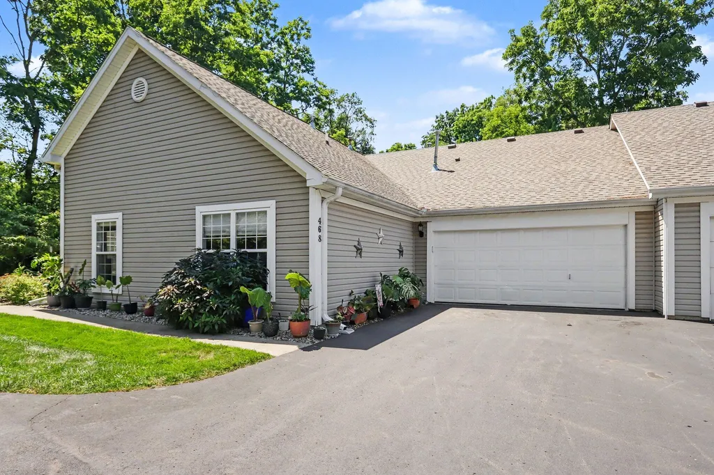 468 Ashton Lake Drive Battle Creek City MI 49015
