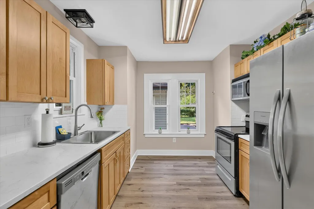 2213 Olmstead Road Kalamazoo Charter Township MI 49001