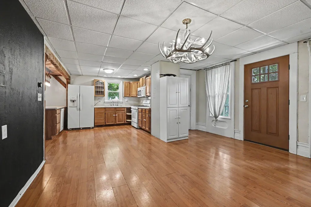 992 Lindley Road Matteson Township MI 49028