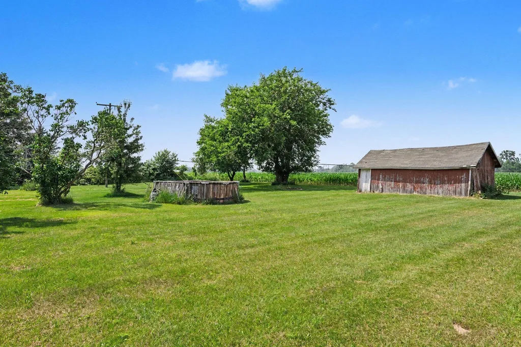 992 Lindley Road Matteson Township MI 49028