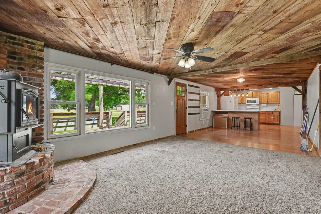 992 Lindley Road Matteson Township MI 49028