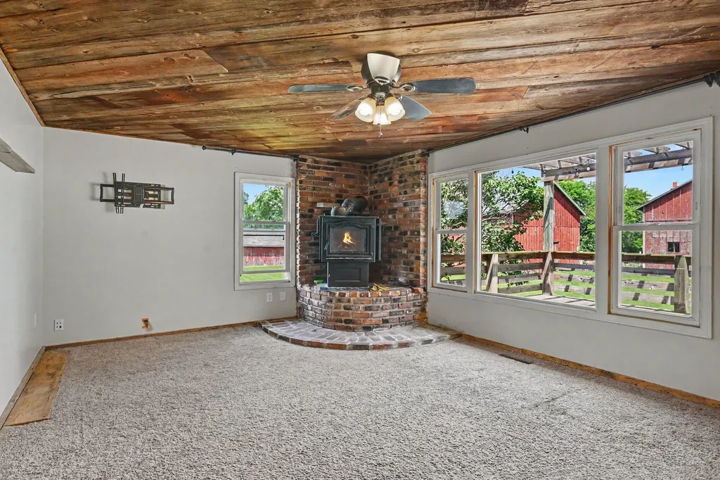 992 Lindley Road Matteson Township MI 49028