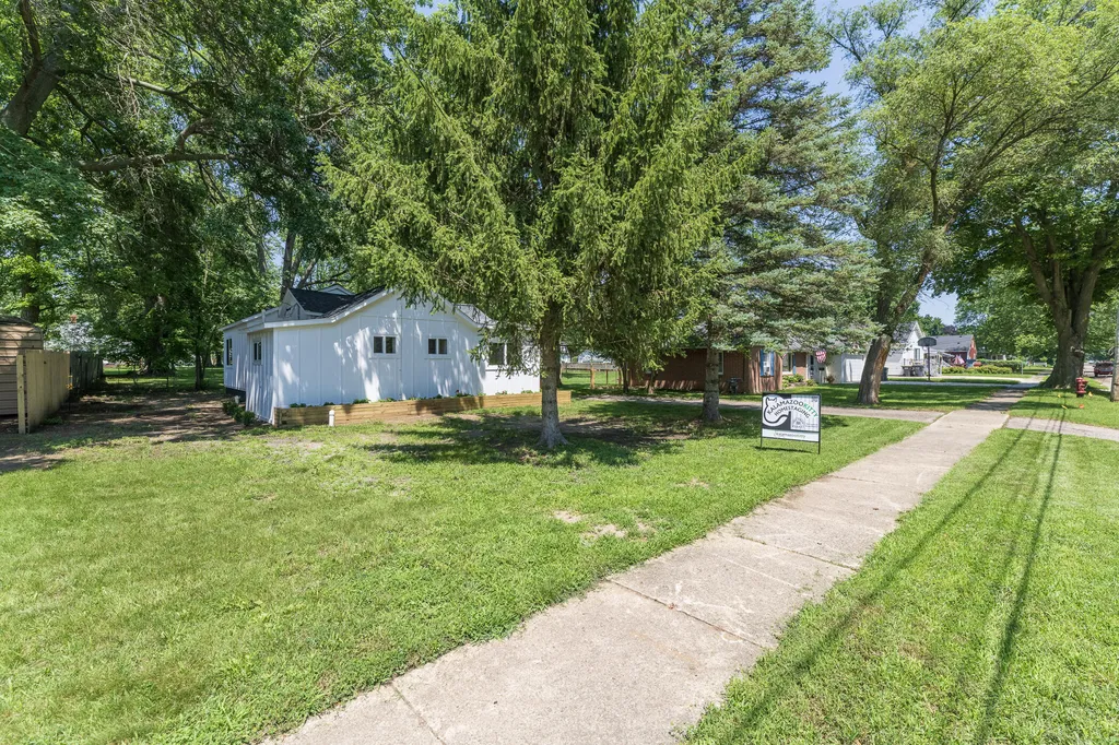 428 W Morrell Street Otsego City MI 49078