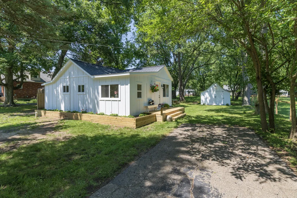 428 W Morrell Street Otsego City MI 49078