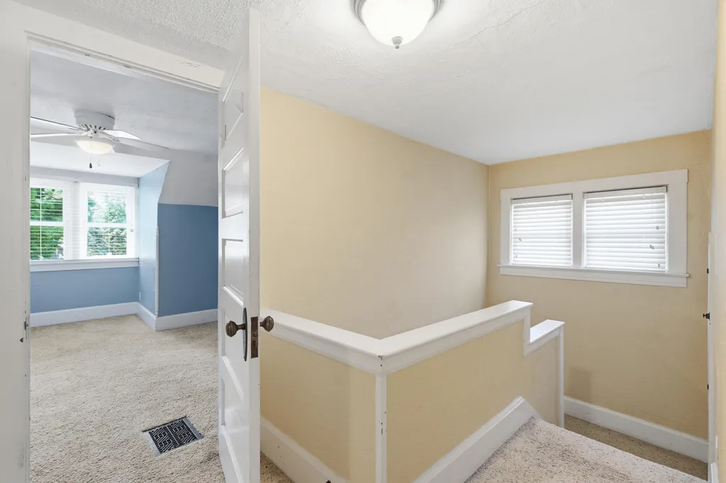 24144 Alvord Avenue Mattawan Village MI 49071