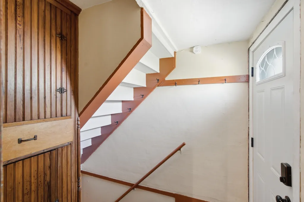 24144 Alvord Avenue Mattawan Village MI 49071