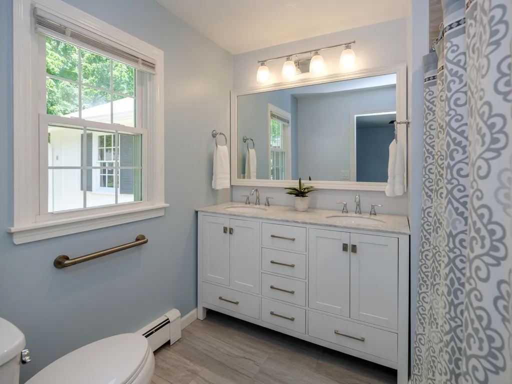 2824 Bronson Boulevard Kalamazoo City MI 49008