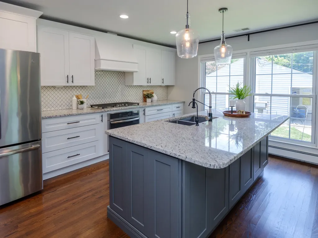2824 Bronson Boulevard Kalamazoo City MI 49008