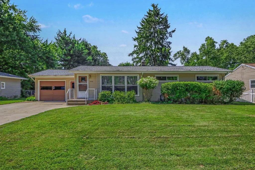 3010 Glenhaven Avenue Kalamazoo City MI 49004