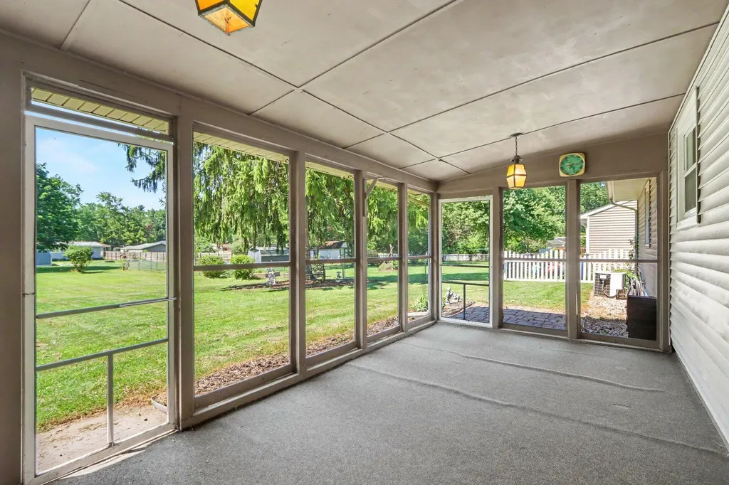 3010 Glenhaven Avenue Kalamazoo City MI 49004