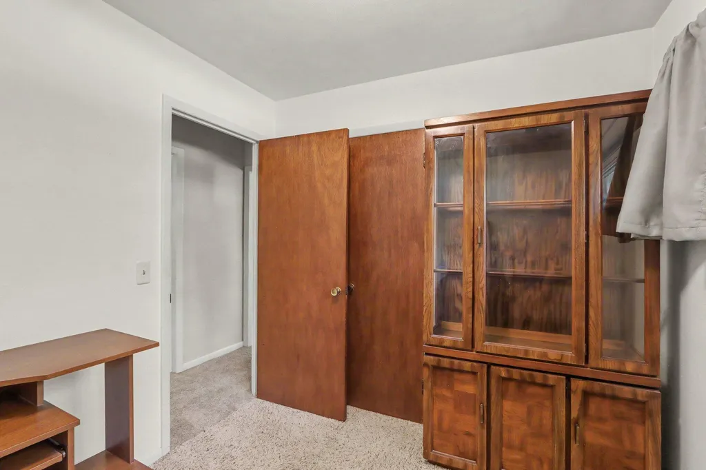3010 Glenhaven Avenue Kalamazoo City MI 49004
