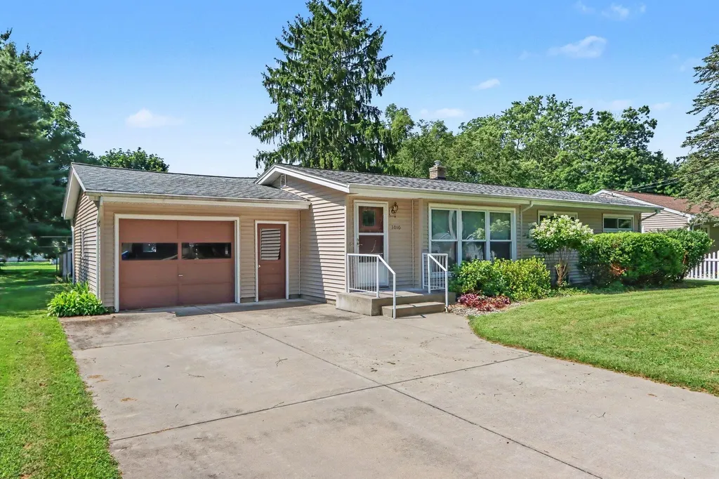 3010 Glenhaven Avenue Kalamazoo City MI 49004