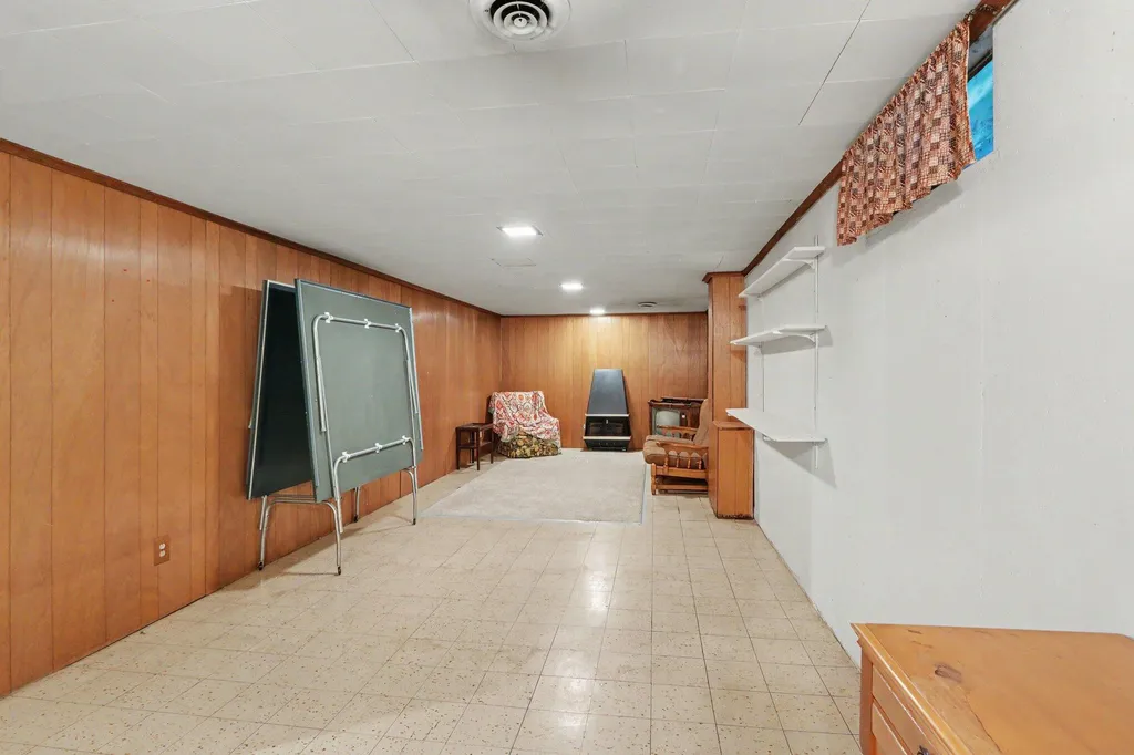 3010 Glenhaven Avenue Kalamazoo City MI 49004
