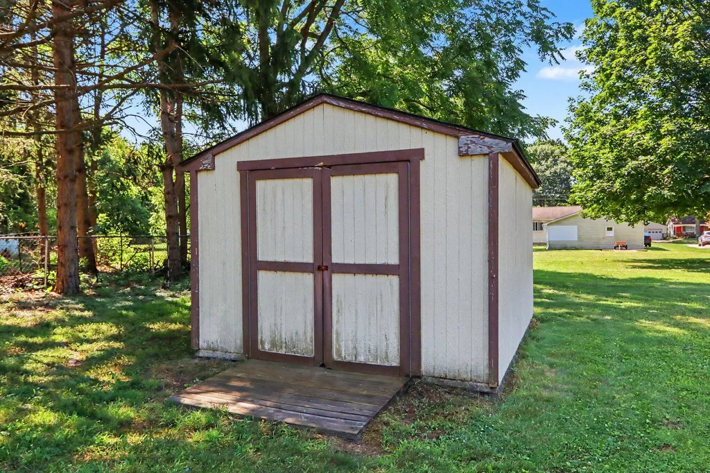 3010 Glenhaven Avenue Kalamazoo City MI 49004