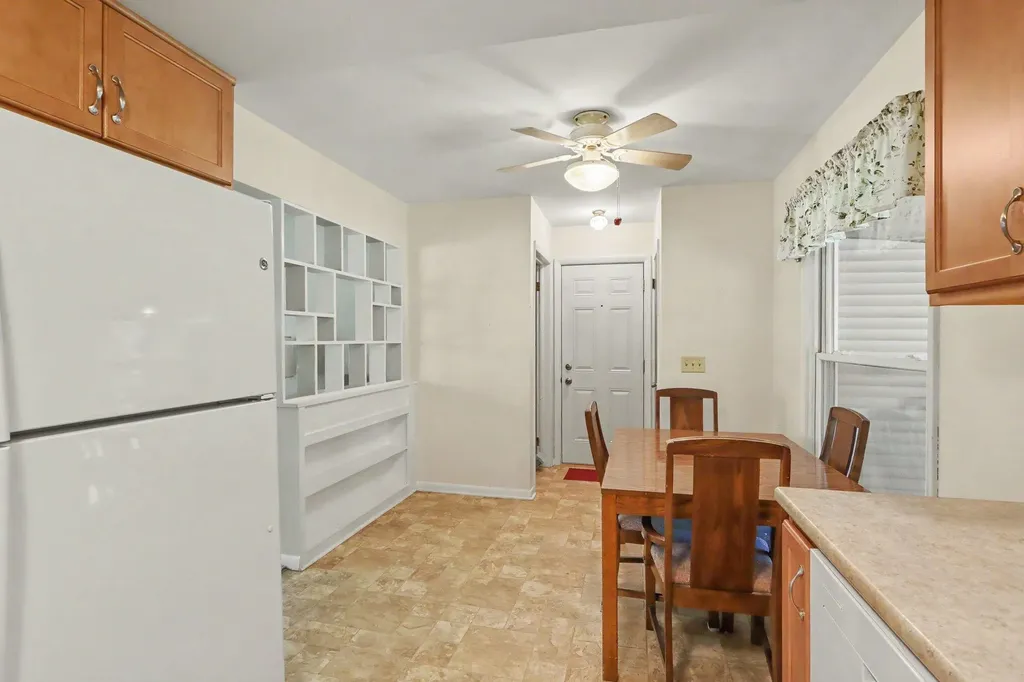 3010 Glenhaven Avenue Kalamazoo City MI 49004