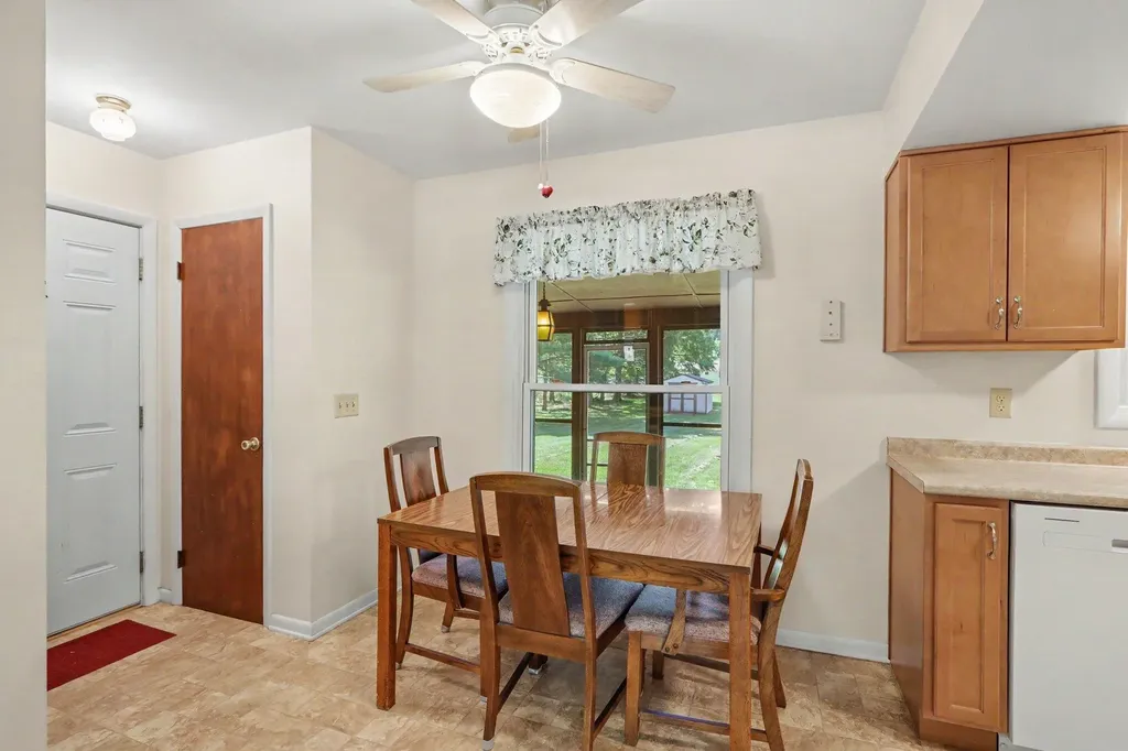 3010 Glenhaven Avenue Kalamazoo City MI 49004